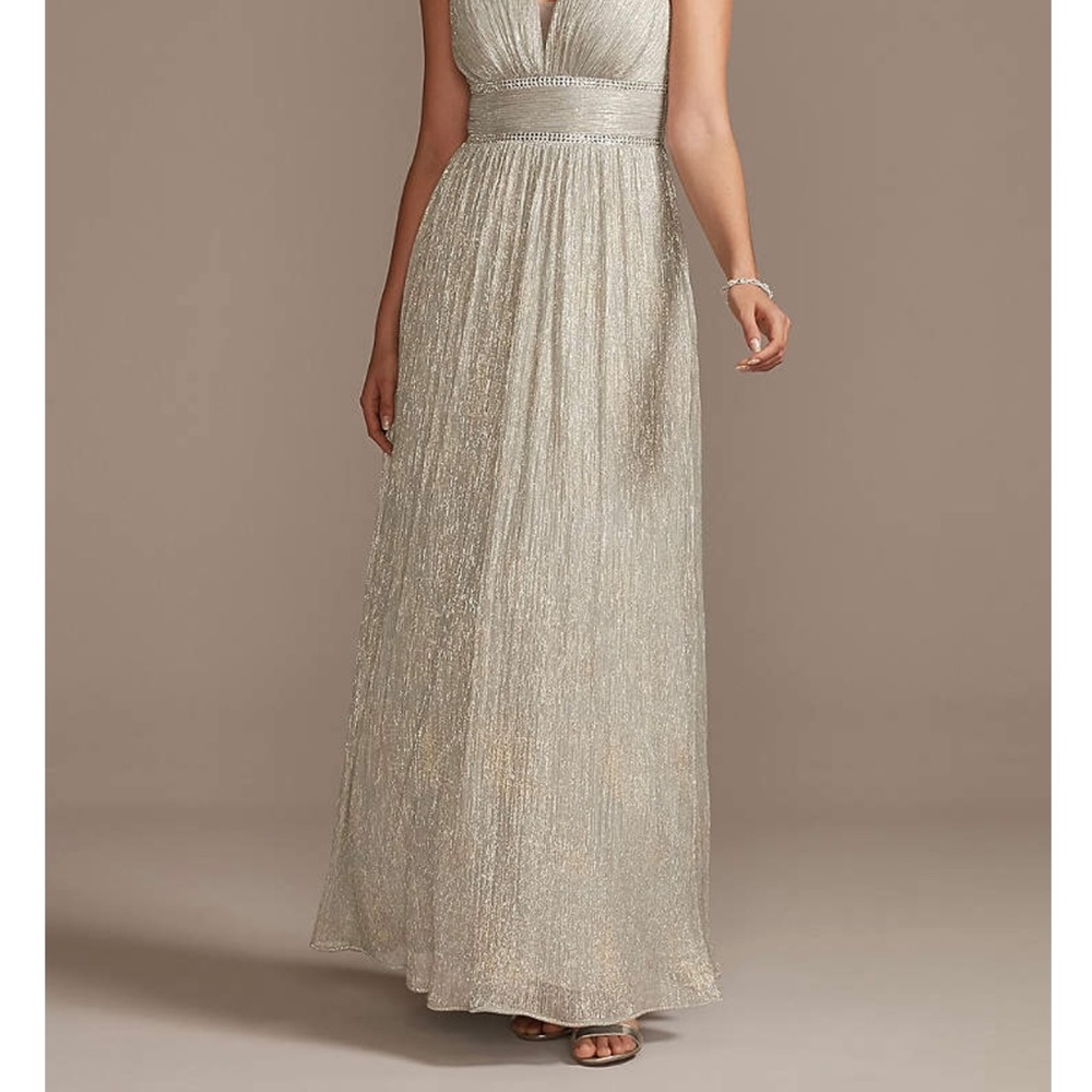 ❌SOLD❌Morgan & Co Metallic Foil Plunge Gown with Crystal Waist Bands Size:5